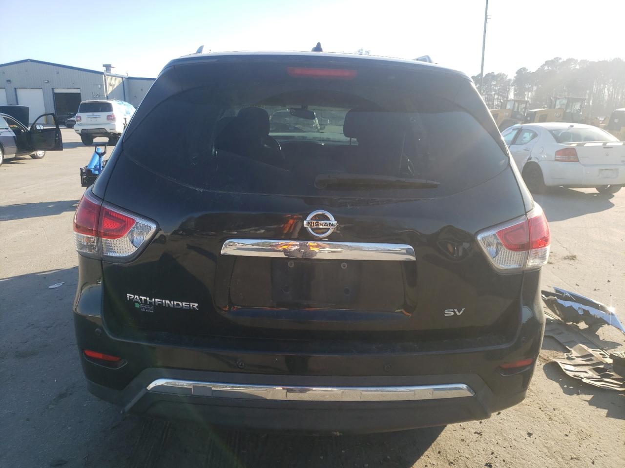 2016 Nissan Pathfinder VIN 5N1AR2MN9GC634200 Copart auction photo, all over / undercarriage damage thumbnail 6