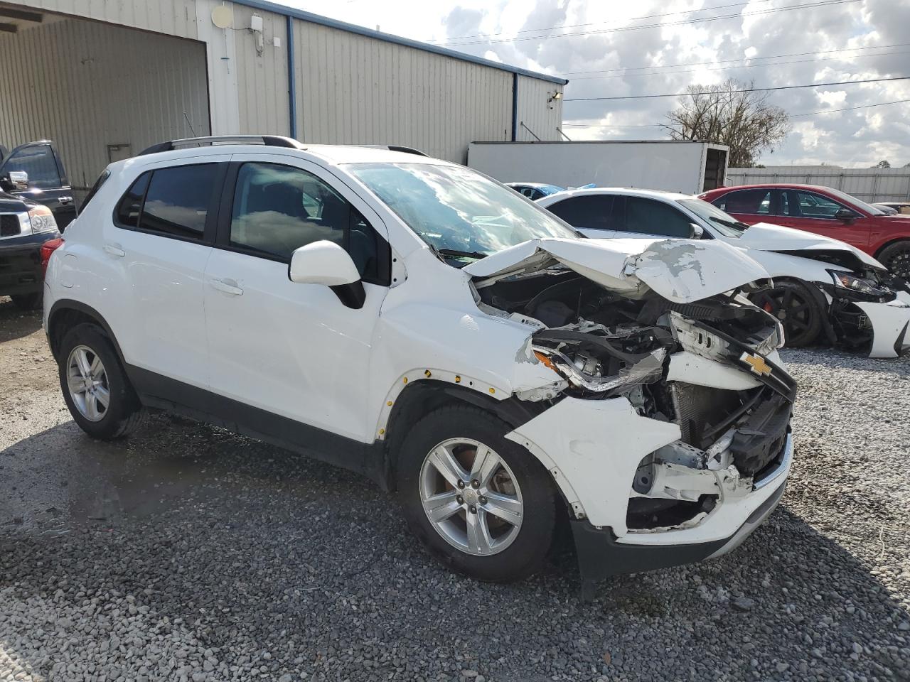 2021 Chevrolet Trax VIN KL7CJLSMXMB363473 Copart auction photo, front end damage thumbnail 4