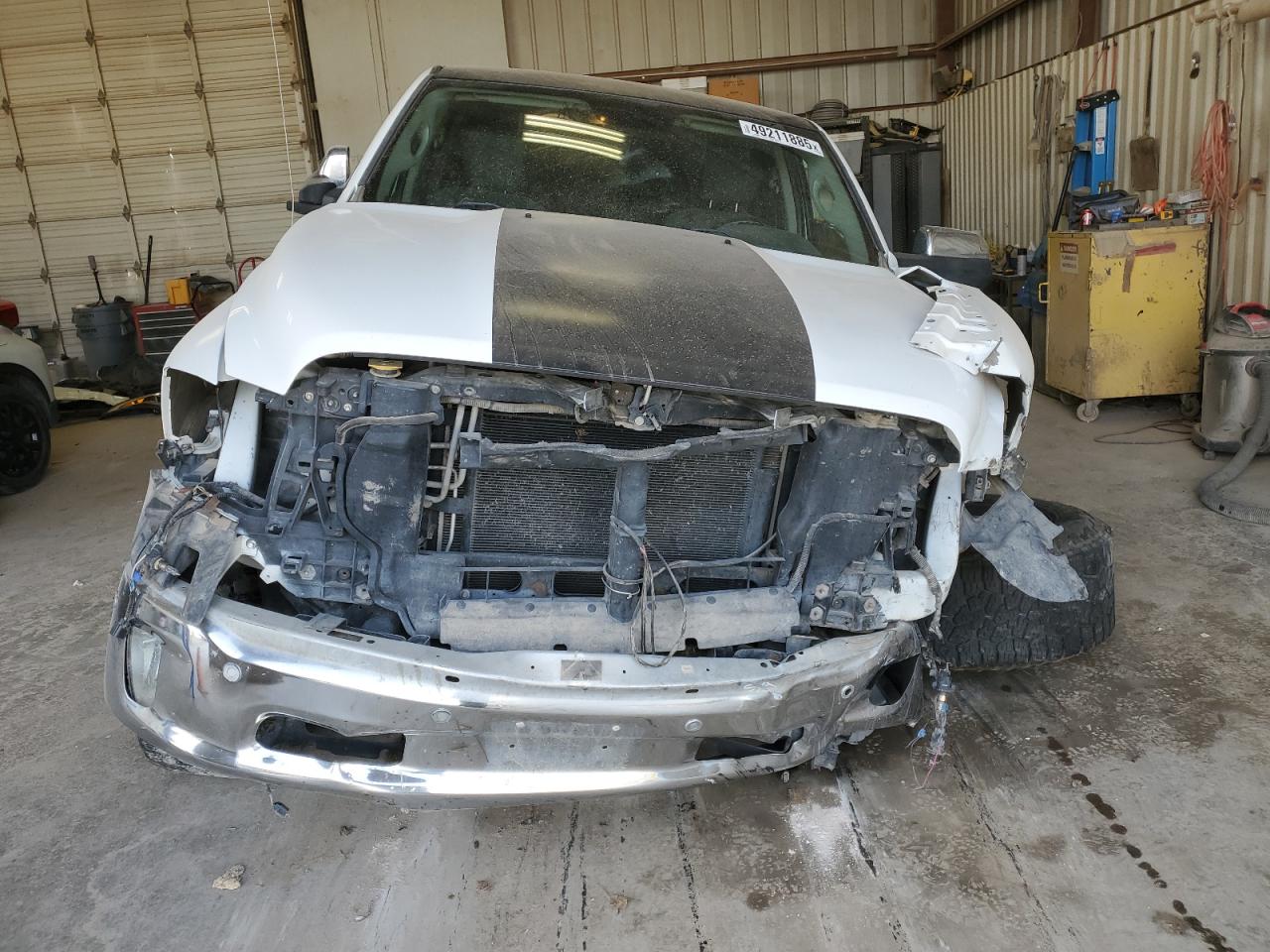 2017 RAM 1500 VIN 1C6RR6LT2HS540320 Copart auction photo, undercarriage / hail damage thumbnail 5
