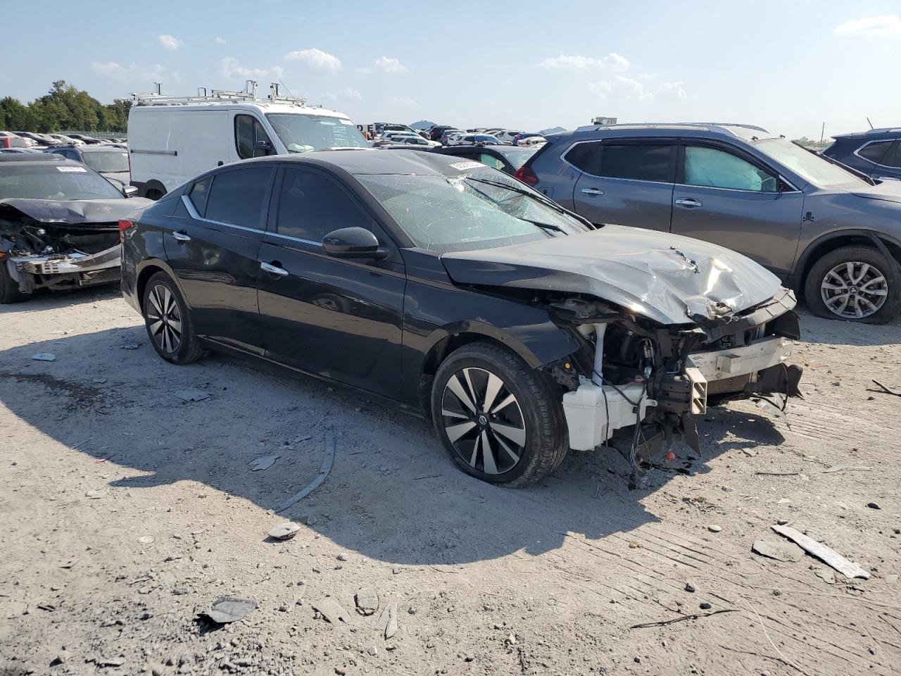 2021 Nissan Altima VIN 1N4BL4DV0MN325226 Copart auction photo, front end / top/roof damage thumbnail 4
