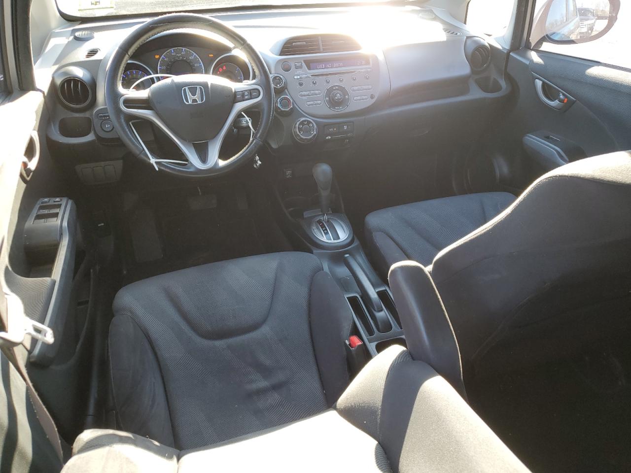2010 Honda Fit VIN JHMGE8H44AS025140 Copart auction photo, front end / minor dent/scratches damage thumbnail 8