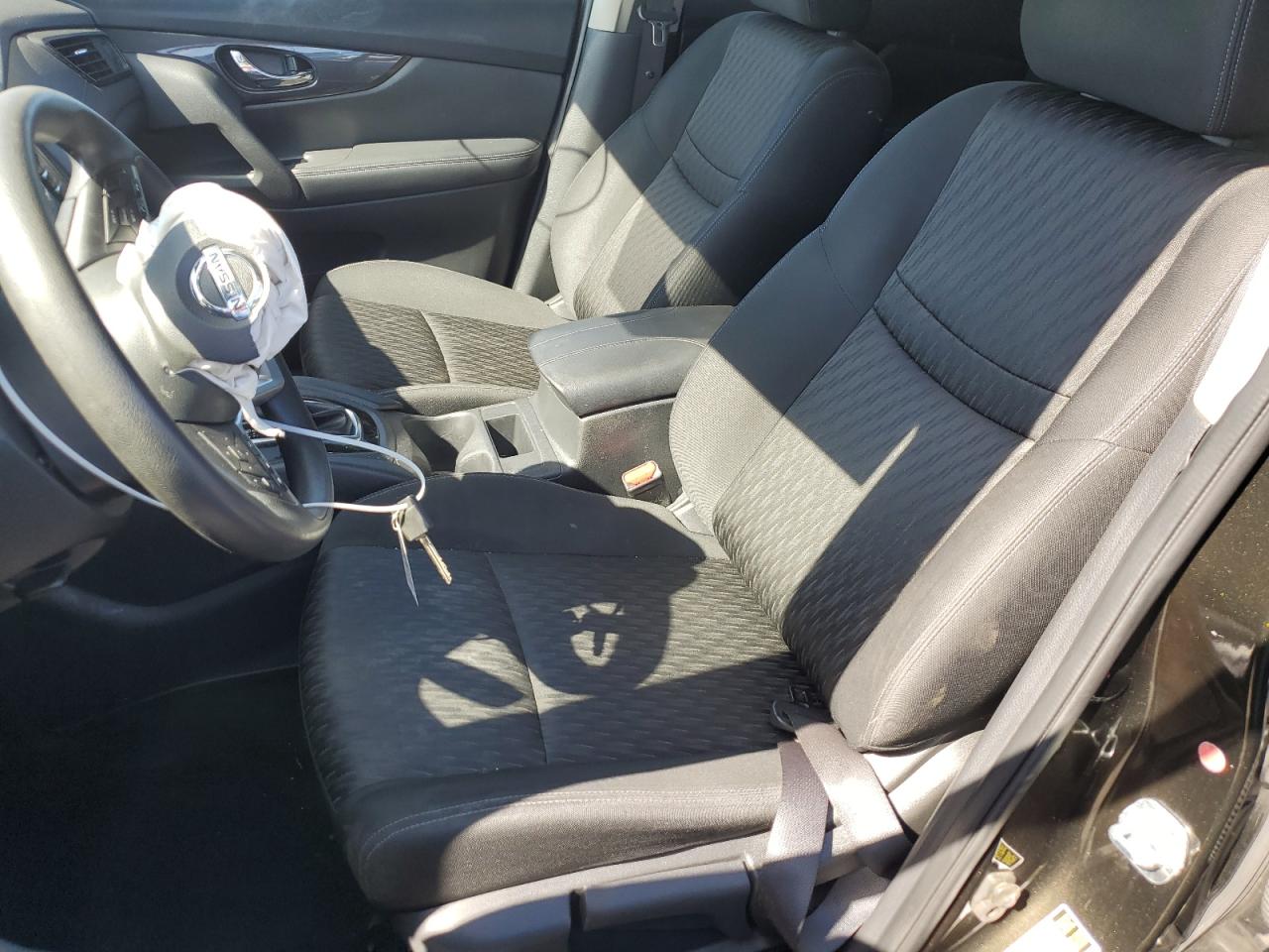 2017 Nissan Rogue VIN KNMAT2MVXHP552220 Copart auction photo, front end damage thumbnail 7