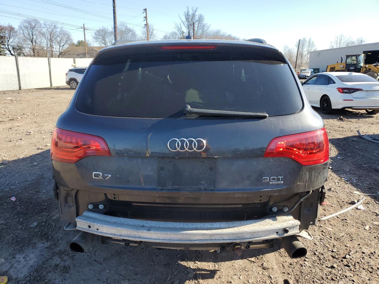 2015 Audi Q7 VIN WA1DGAFE1FD005886 Copart auction photo, front end / rear end damage thumbnail 6