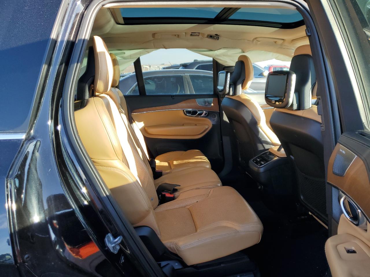 2016 Volvo XC90 VIN YV4A22PL2G1012324 Copart auction photo, side / front end damage thumbnail 10