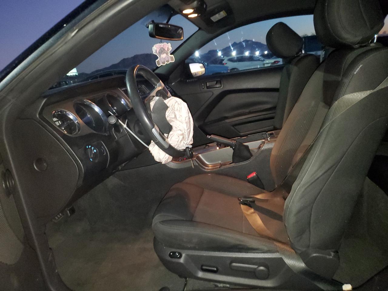 2013 Ford Mustang VIN 1ZVBP8AMXD5249898 Copart auction photo, front end damage thumbnail 7