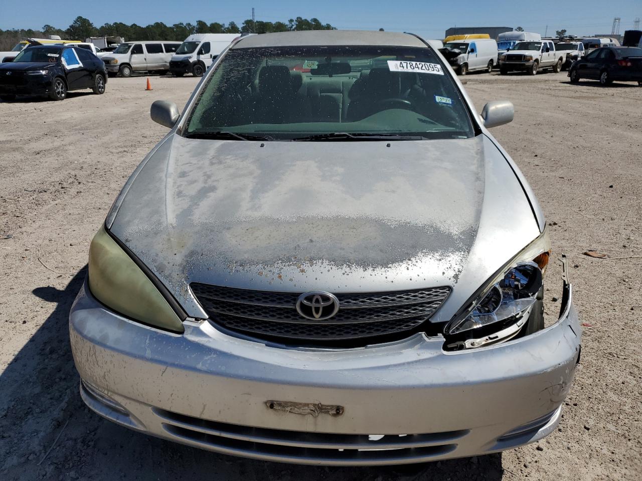 2004 Toyota Camry VIN 4T1BE30K24U293407 Copart auction photo, front end / minor dent/scratches damage thumbnail 5