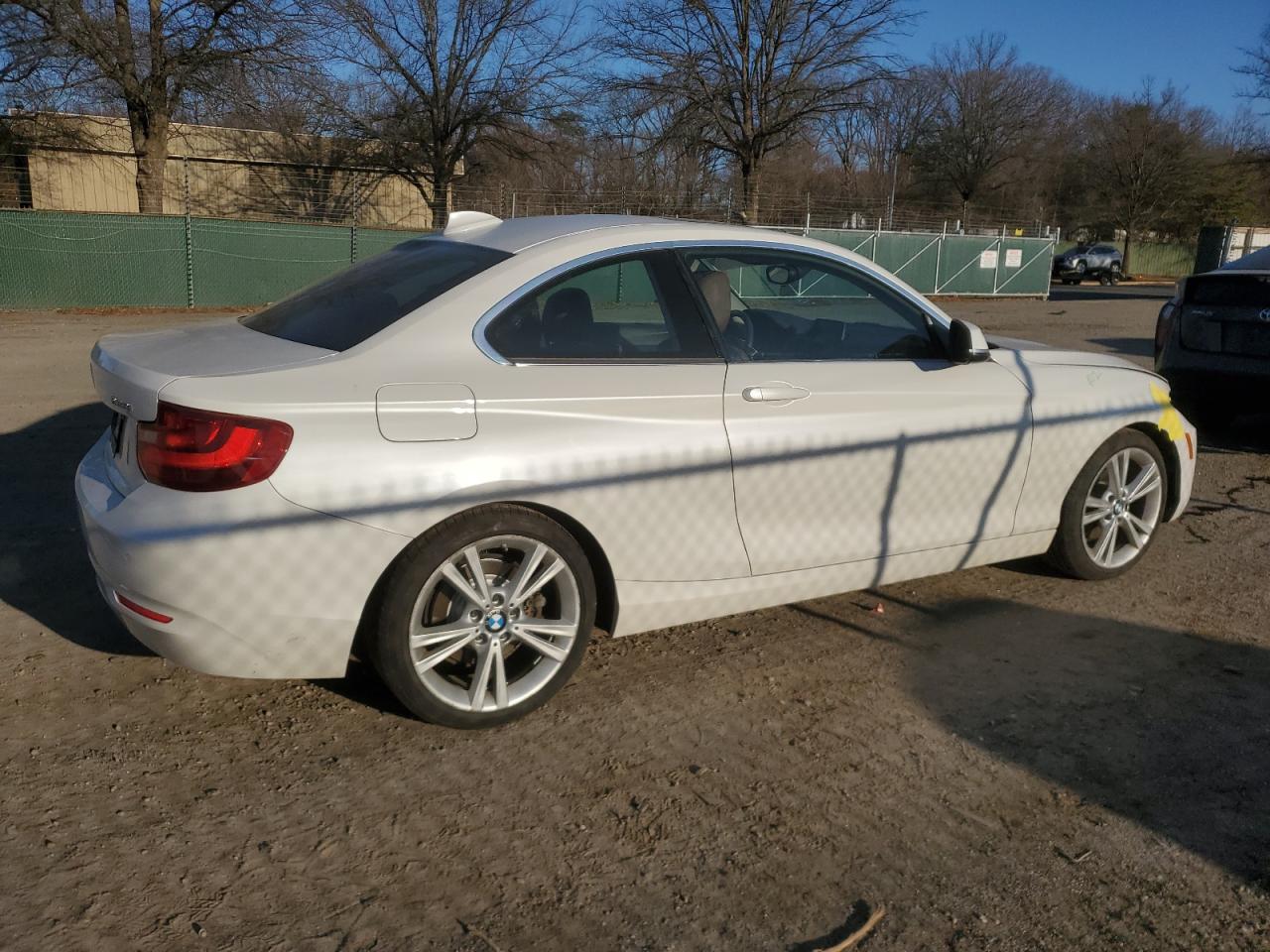 2015 BMW 2er VIN WBA1F9C51FVW98724 Copart auction photo, front end / minor dent/scratches damage thumbnail 3