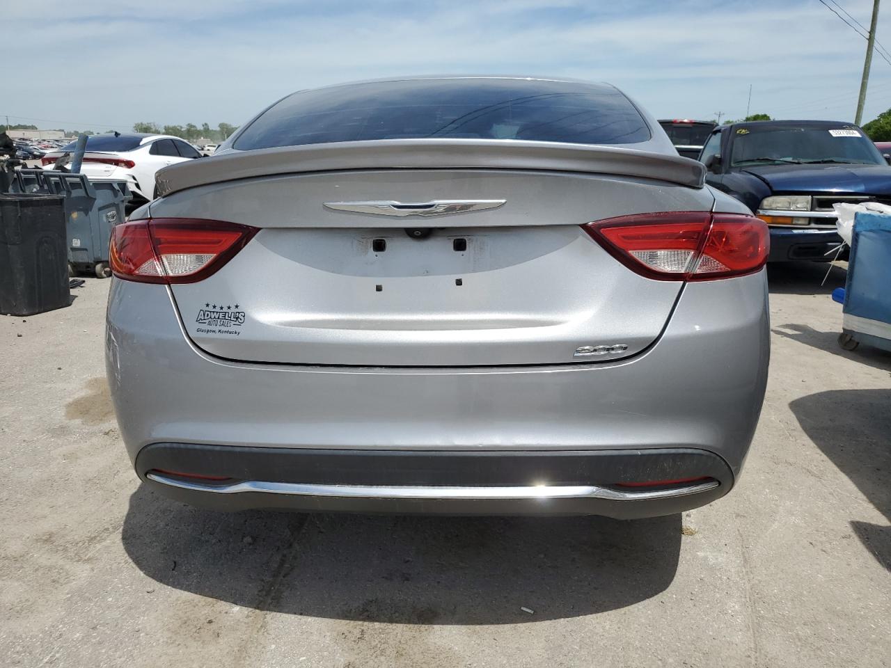 2015 Chrysler 200 VIN 1C3CCCAB6FN652384 Copart auction photo, front end / side damage thumbnail 6