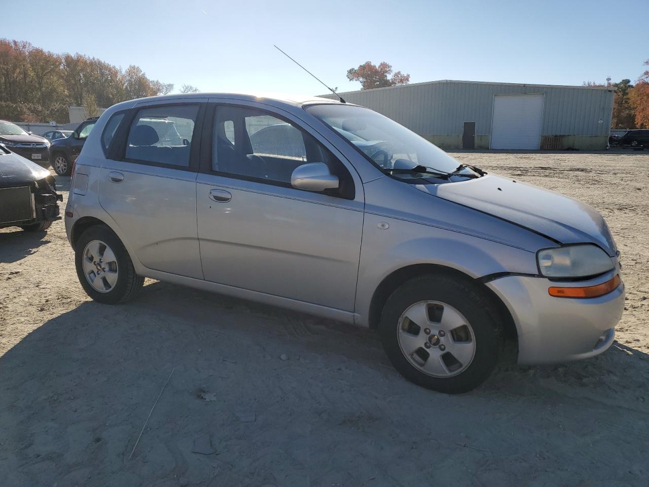 2006 Chevrolet Aveo VIN KL1TD666X6B628457 Copart auction photo, front end / minor dent/scratches damage thumbnail 4
