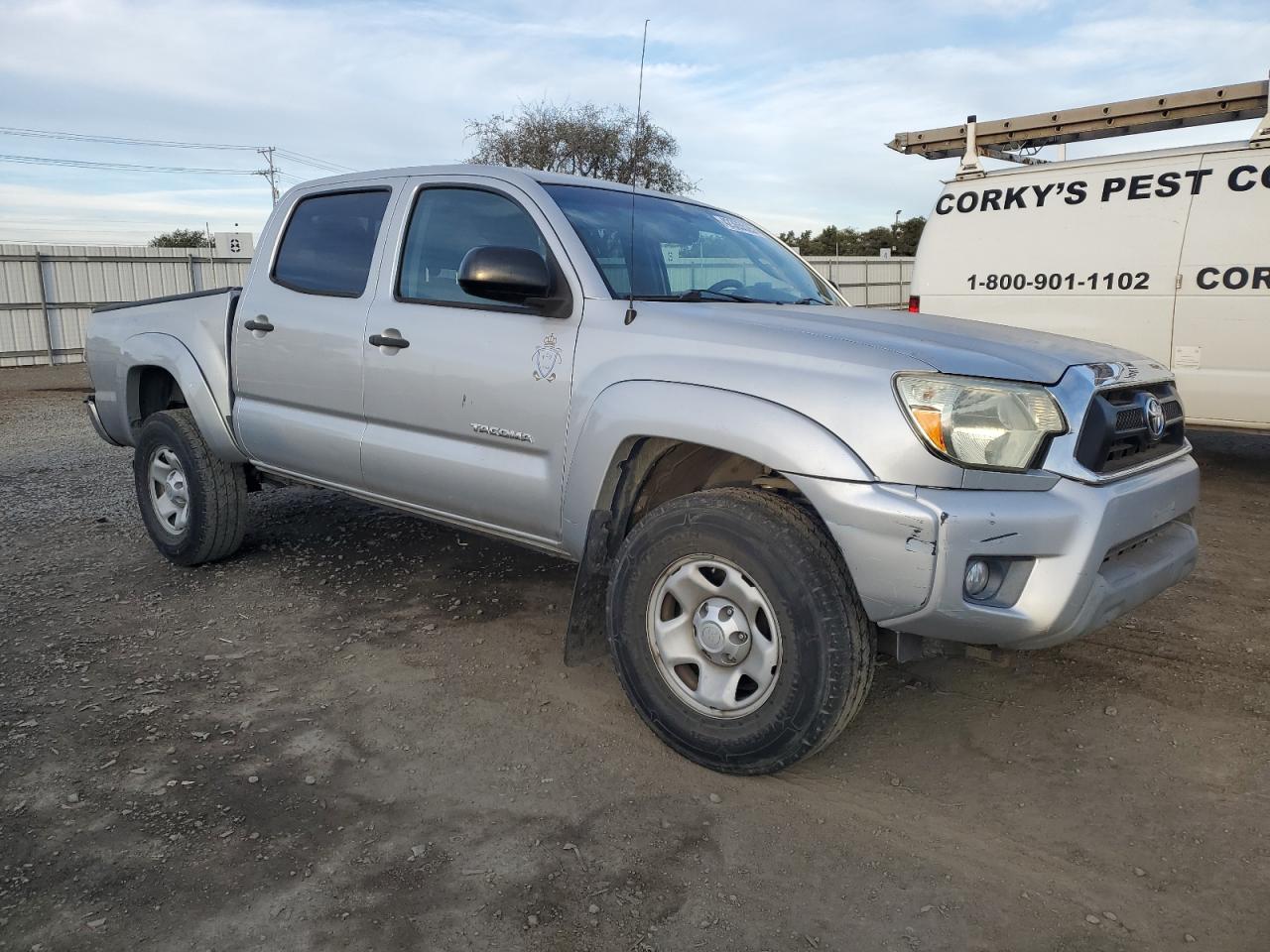 2012 Toyota Tacoma VIN 5TFJX4GN7CX010500 Copart auction photo, front end / rear end damage thumbnail 4