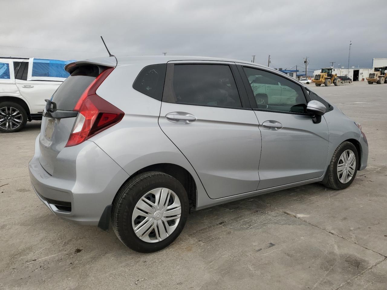2020 Honda Fit VIN 3HGGK5H48LM711266 Copart auction photo, all over damage thumbnail 3