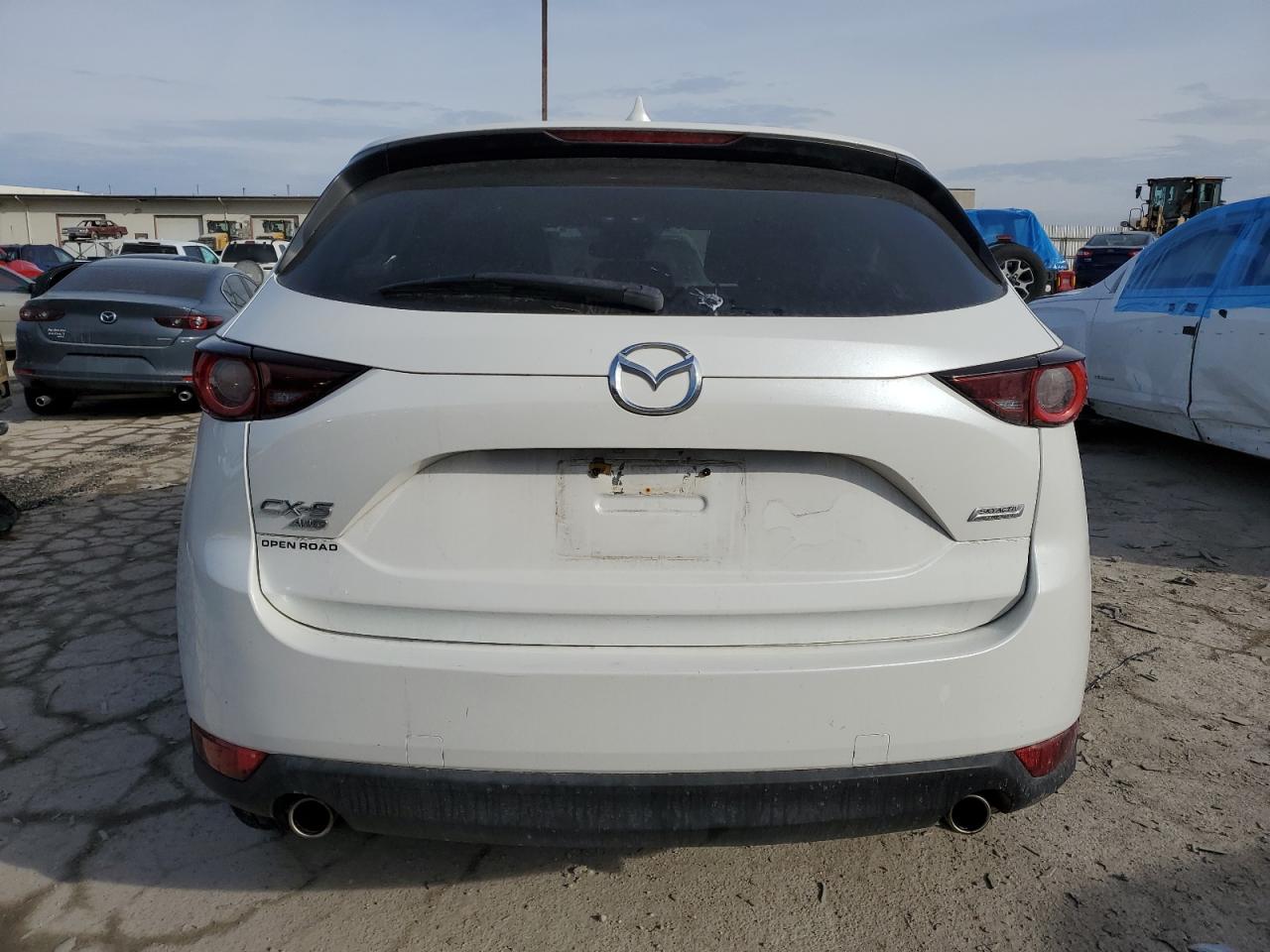 2018 Mazda CX-5 VIN JM3KFBCM6J0332079 Copart auction photo, side / front end damage thumbnail 6