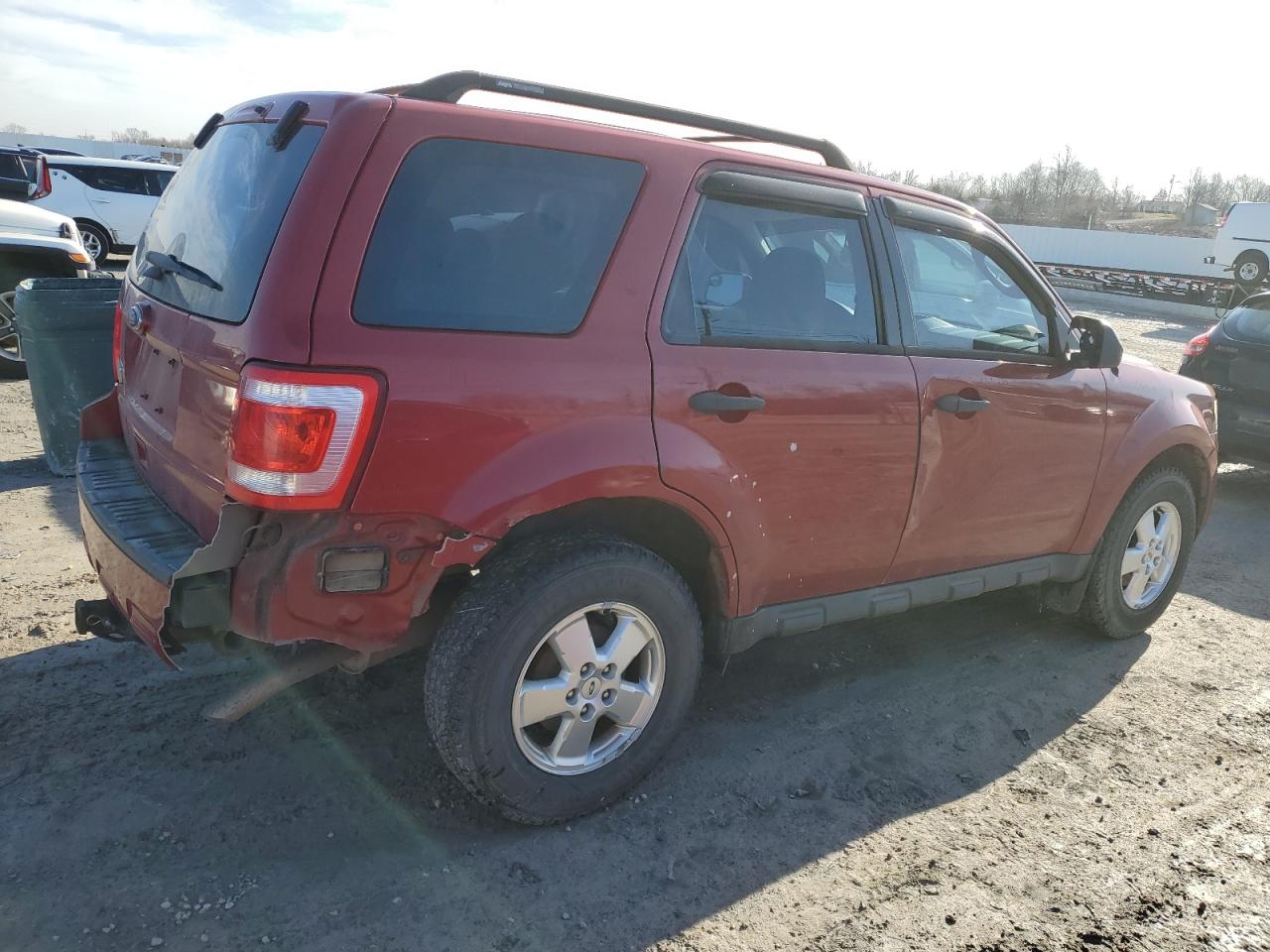 2011 Ford Escape VIN 1FMCU0C73BKB11803 Copart auction photo, rear end / side damage thumbnail 3