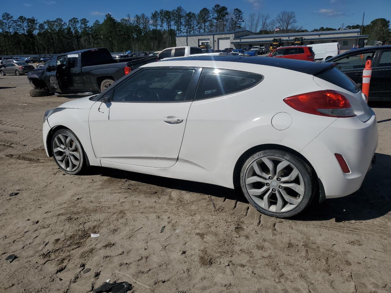 2013 Hyundai Veloster VIN KMHTC6AD9DU174572 Copart auction photo, front end damage thumbnail 2