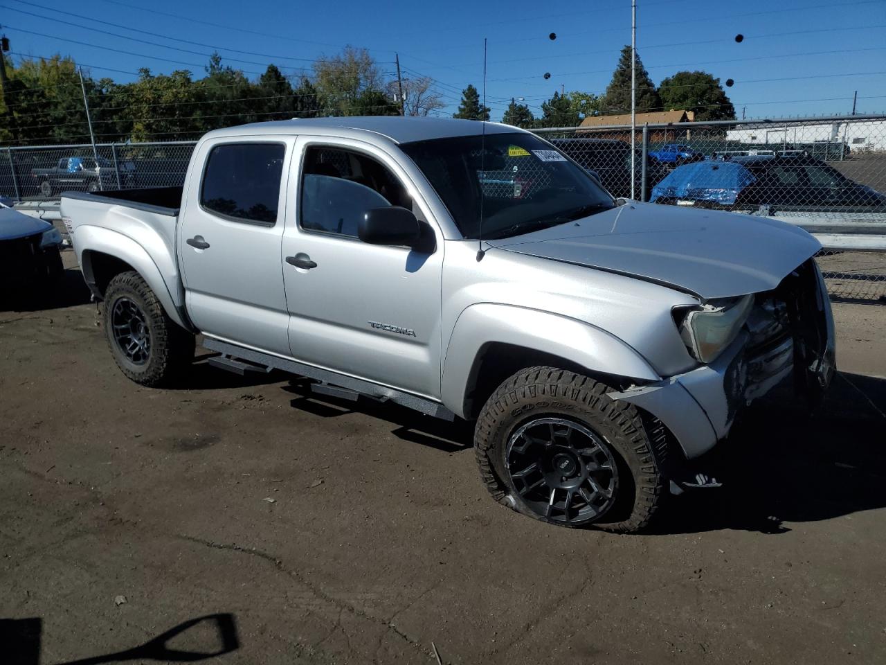 2010 Toyota Tacoma VIN 3TMLU4EN7AM046615 Copart auction photo, front end / rear end damage thumbnail 4