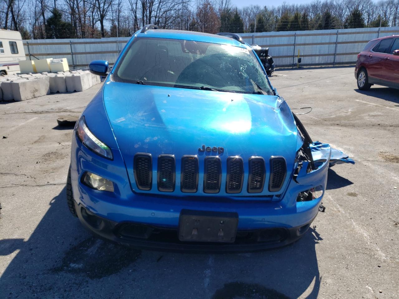 2018 Jeep Grand Cherokee VIN 1C4PJMDX8JD571983 Copart auction photo, side / front end damage thumbnail 5