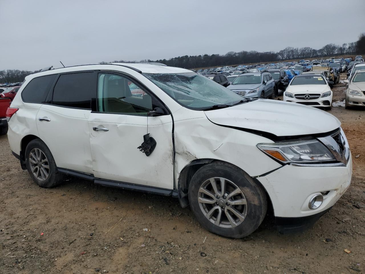 2015 Nissan Pathfinder VIN 5N1AR2MN3FC707138 Copart auction photo, front end / side damage thumbnail 4
