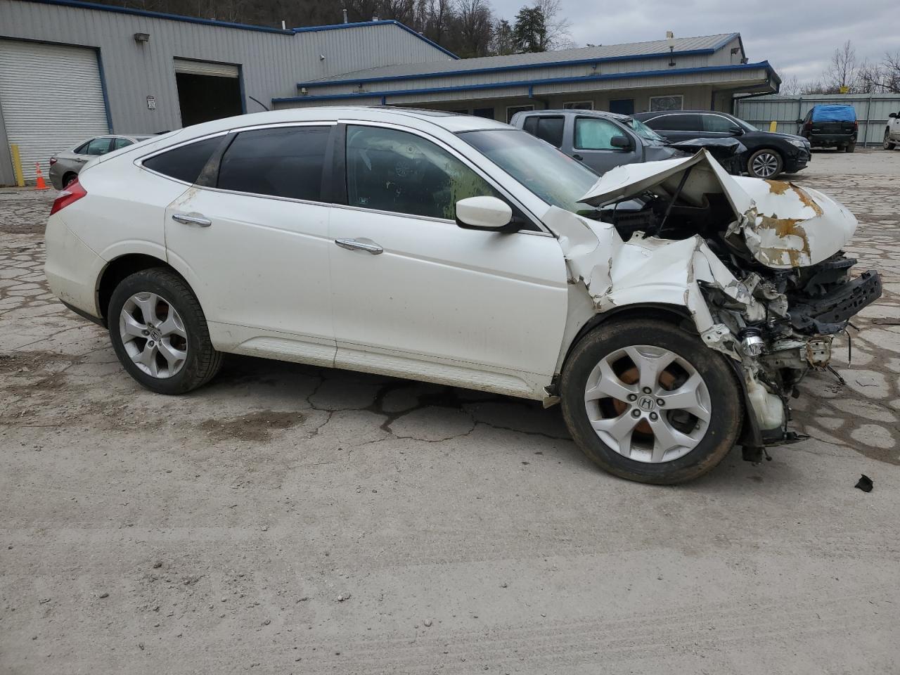 2012 Honda Crosstour VIN 5J6TF2H5XCL001080 Copart auction photo, front end / side damage thumbnail 4