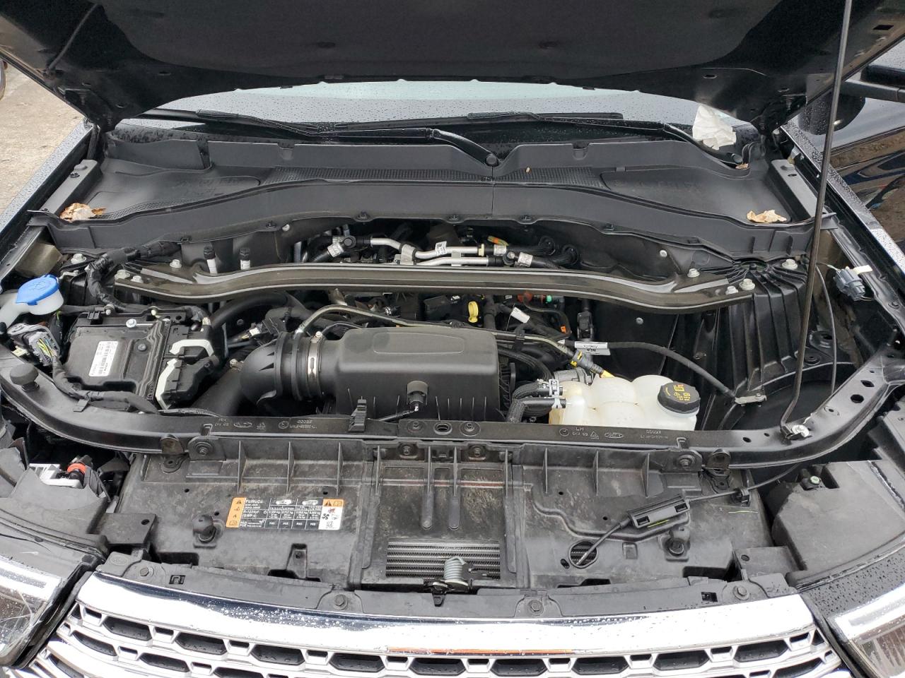 2022 Ford Explorer VIN 1FMSK8FH3NGC13081 Copart auction photo, front end / side damage thumbnail 13