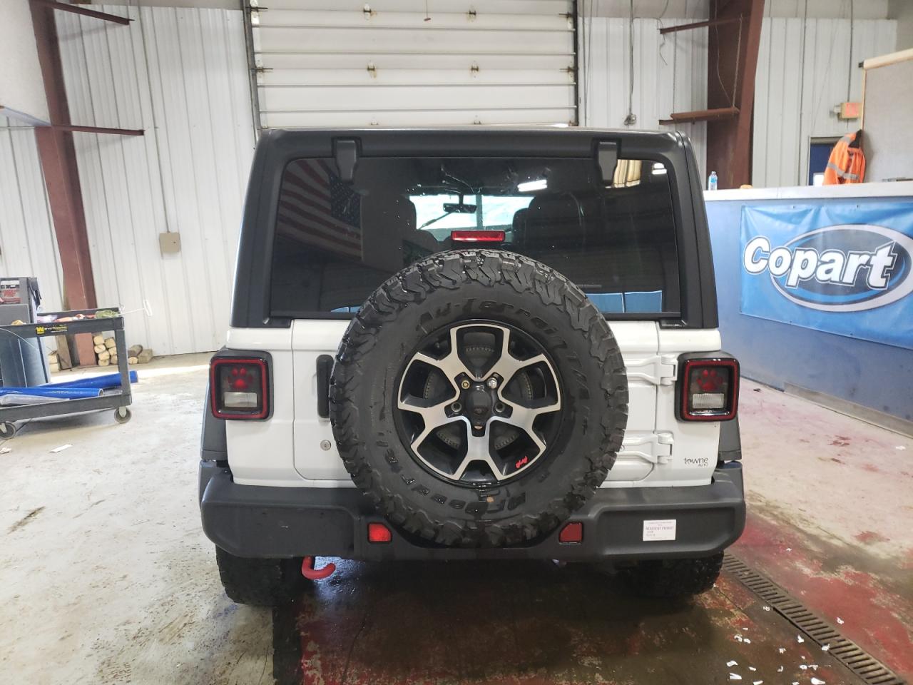 2018 Jeep Wrangler VIN 1C4HJXFN2JW141615 Copart auction photo, front end damage thumbnail 6