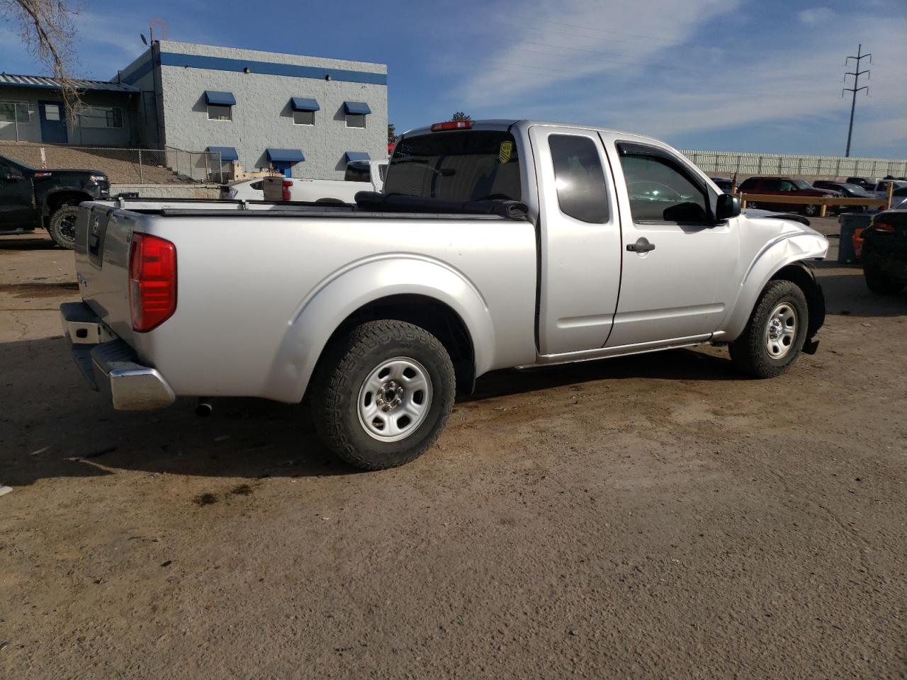 2016 Nissan Navara (Frontier) VIN 1N6BD0CT5GN716843 Copart auction photo, front end damage thumbnail 3