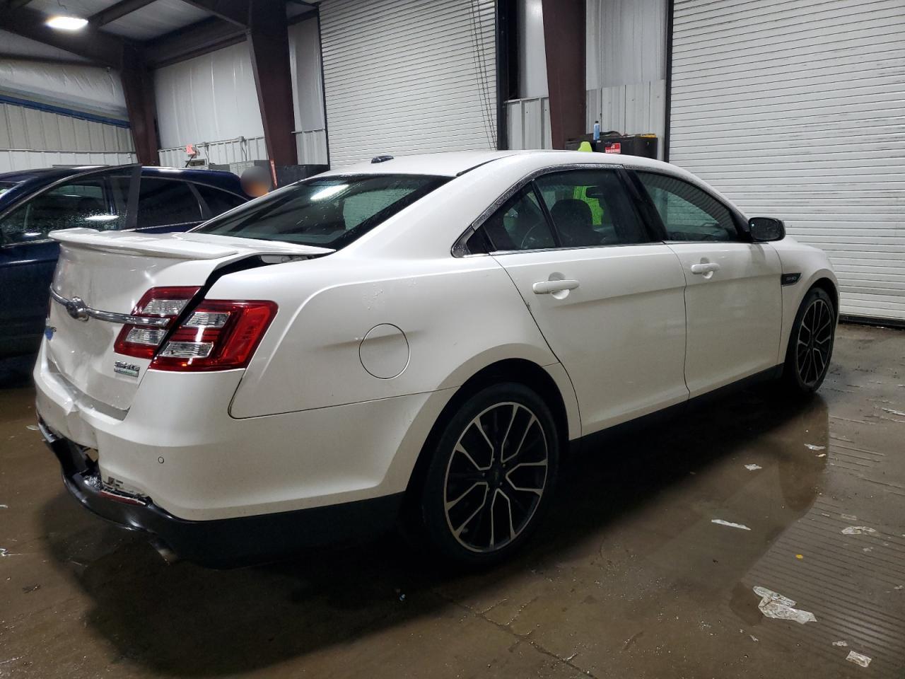2017 Ford Taurus VIN 1FAHP2KT3HG116772 Copart auction photo, rear end damage thumbnail 3