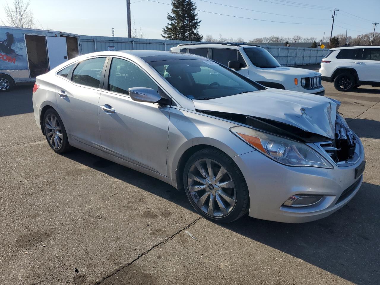 2012 Hyundai Azera VIN KMHFH4JG8CA186371 Copart auction photo, front end damage thumbnail 4