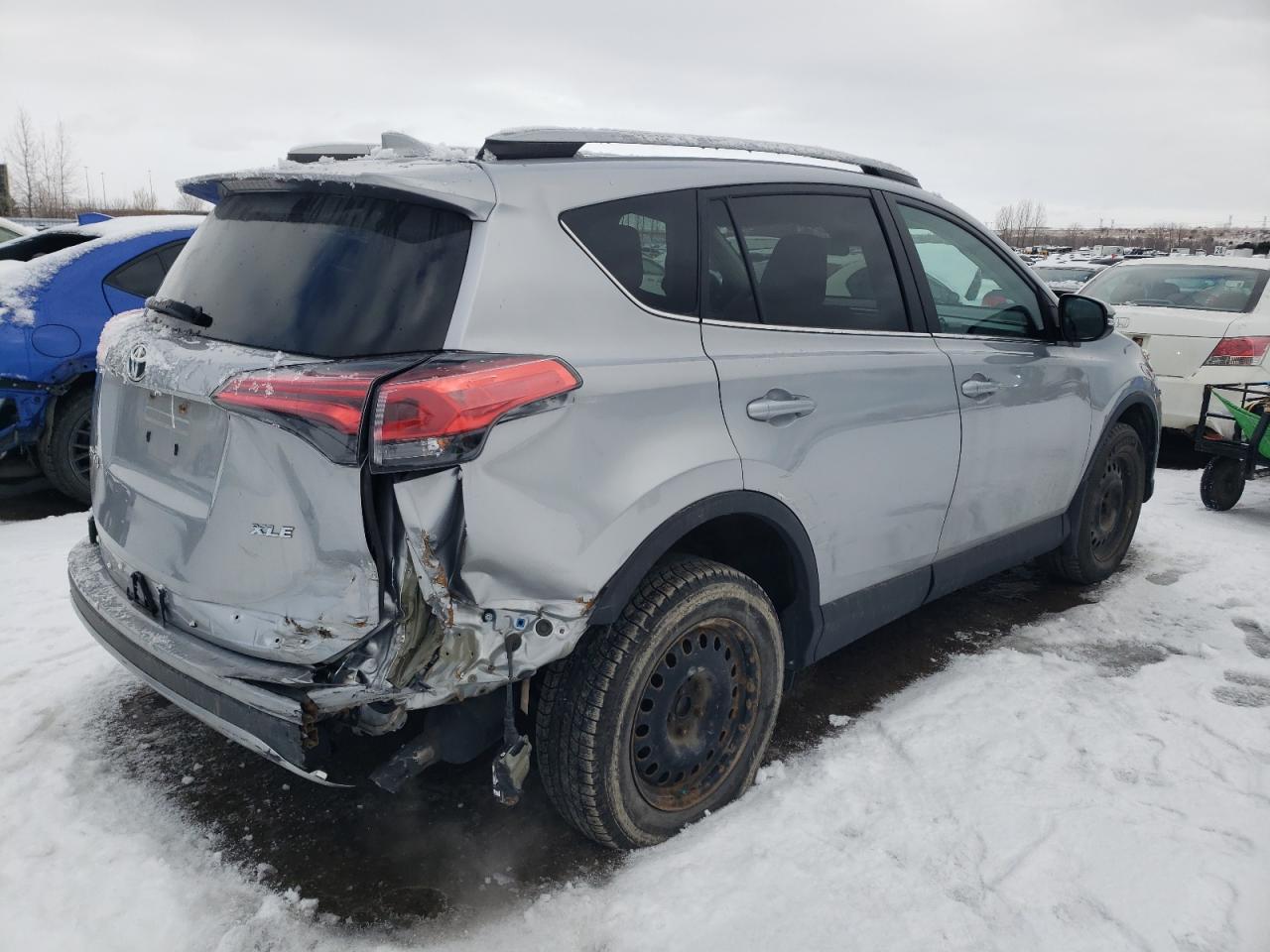 2017 Toyota RAV 4 VIN 2T3WFREV1HW335292 Copart auction photo, rear end / side damage thumbnail 3