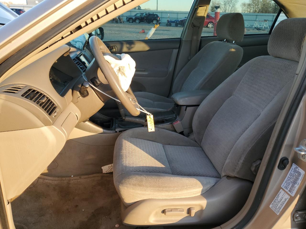 2002 Toyota Camry VIN 4T1BE32K32U038002 Copart auction photo, front end / minor dent/scratches damage thumbnail 7