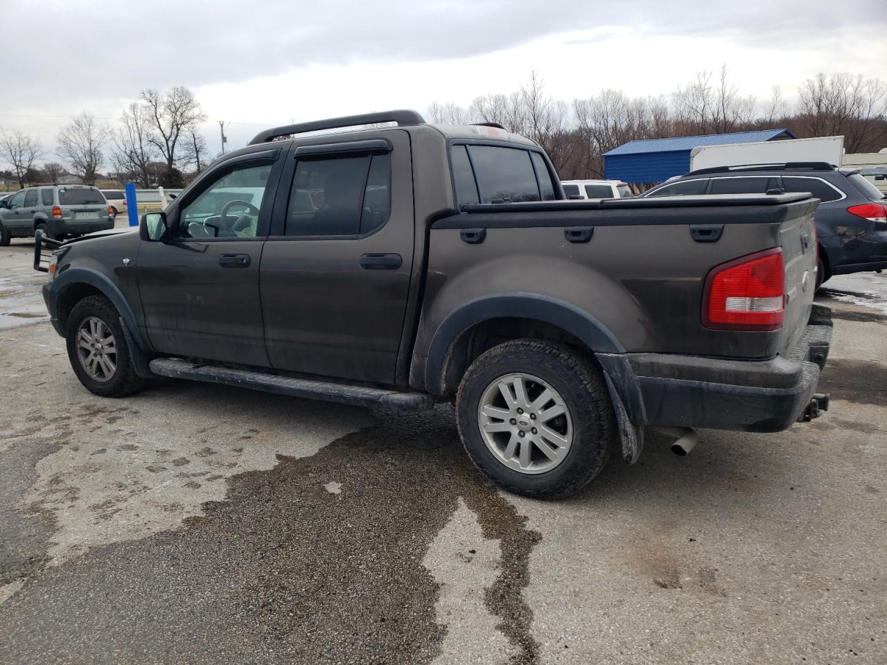 2008 Ford Explorer VIN 1FMEU51858UA28176 Copart auction photo, front end / minor dent/scratches damage thumbnail 2