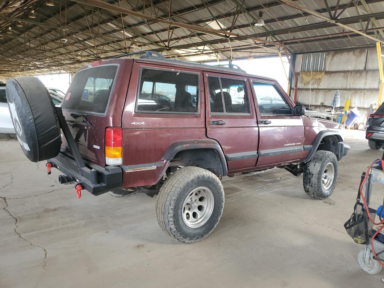 2000 Jeep Grand Cherokee VIN 1J4FF48S8YL240505 Copart auction photo, front end damage thumbnail 3
