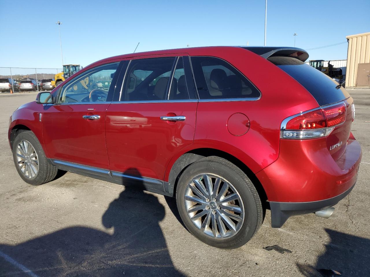 2013 Lincoln MKX VIN 2LMDJ6JK4DBL15373 Copart auction photo, minor dent/scratches damage thumbnail 2