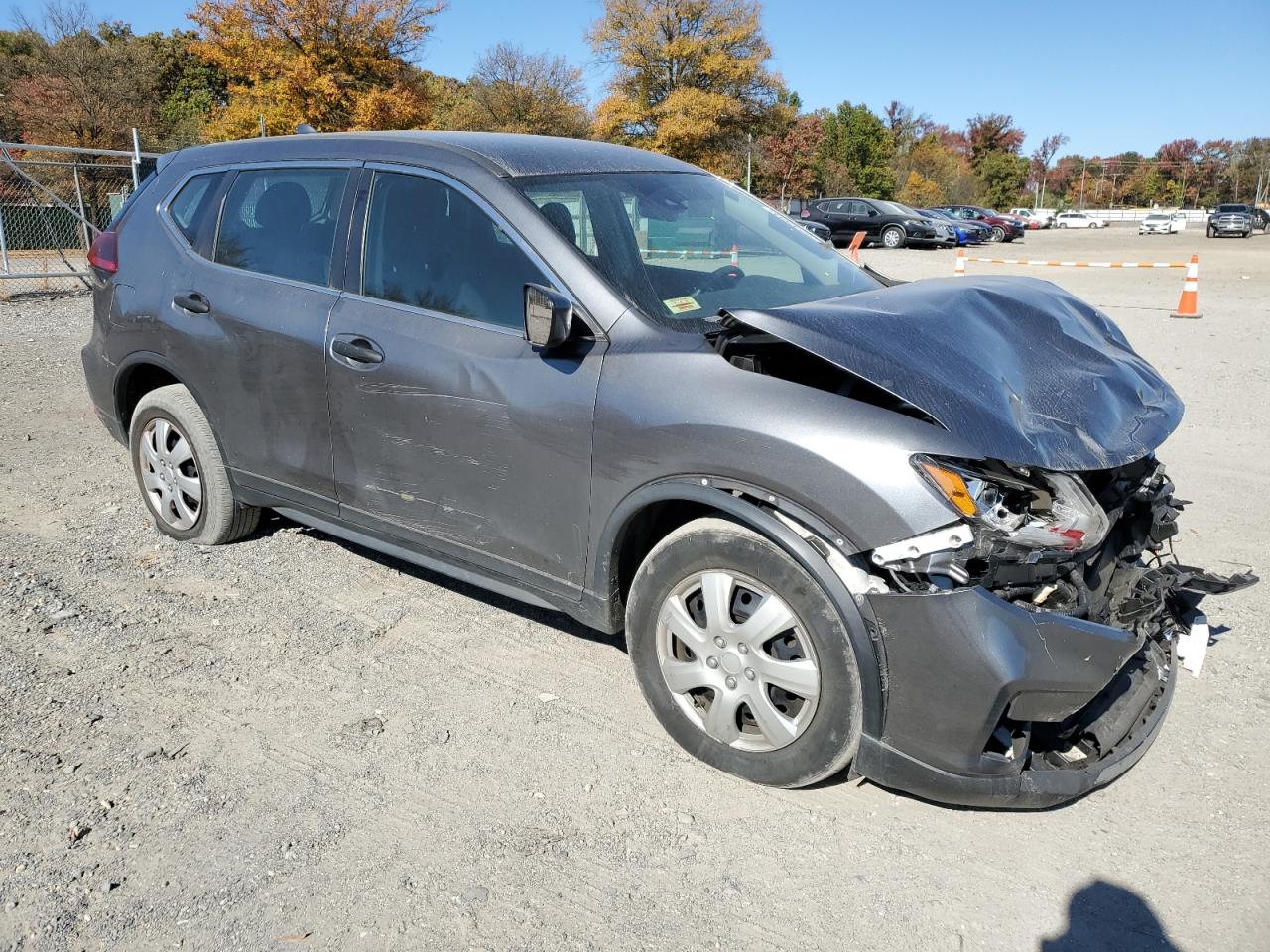2020 Nissan Rogue VIN 5N1AT2MV1LC712772 Copart auction photo, front end / all over damage thumbnail 4