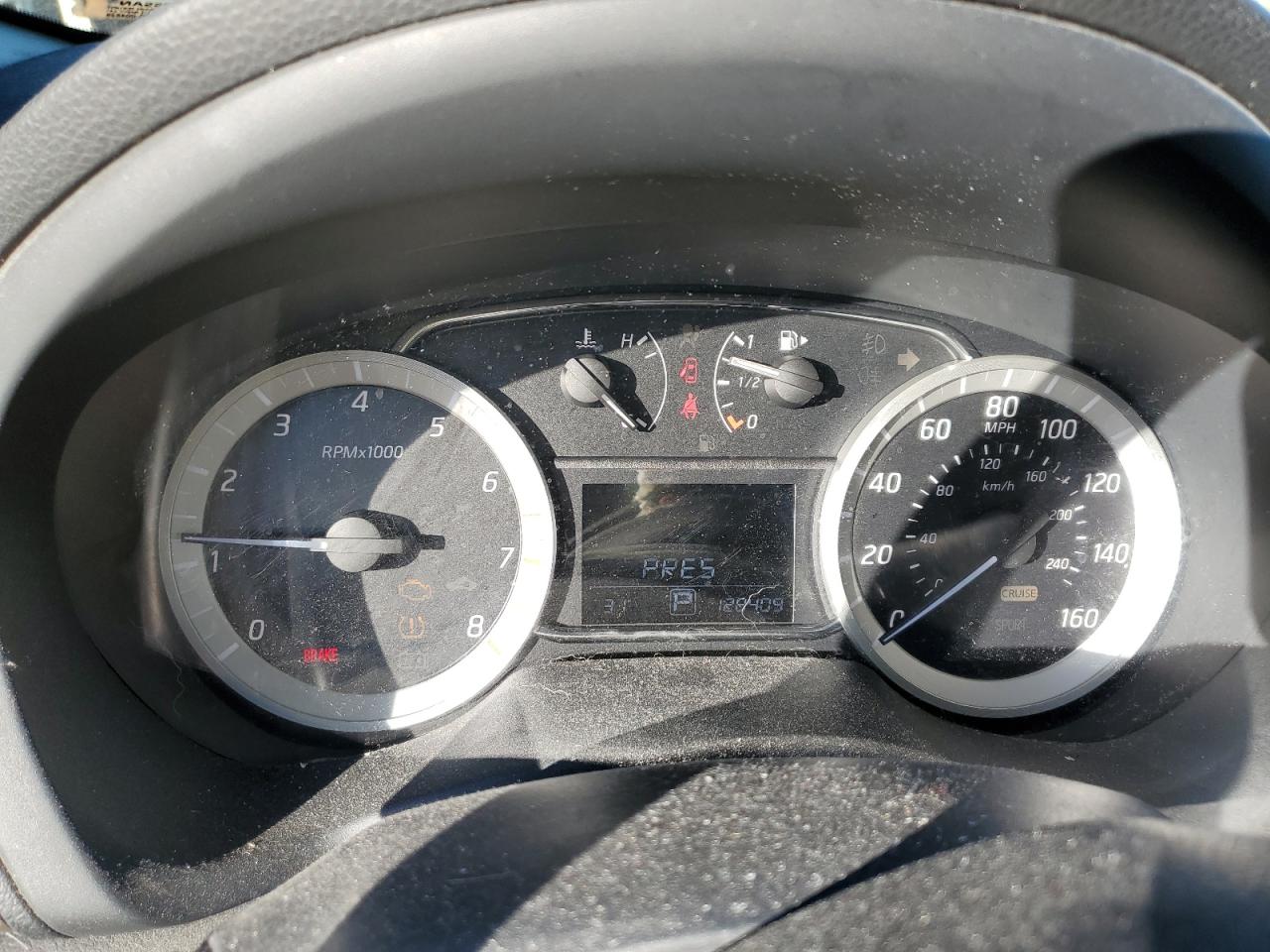 2014 Nissan Sentra VIN 3N1AB7AP7EY210999 Copart auction photo, undercarriage / minor dent/scratches damage thumbnail 9