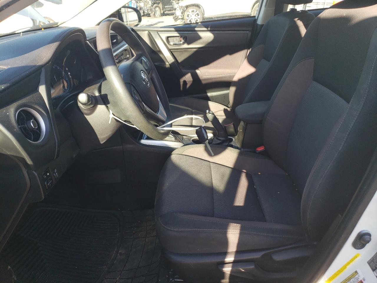 2019 Toyota Corolla VIN 5YFBURHE7KP933842 Copart auction photo, all over / undercarriage damage thumbnail 7