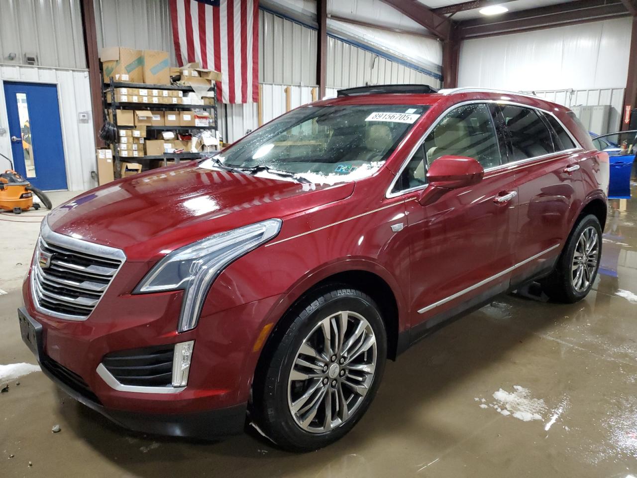 2018 Cadillac XT5 VIN 1GYKNFRS7JZ189741