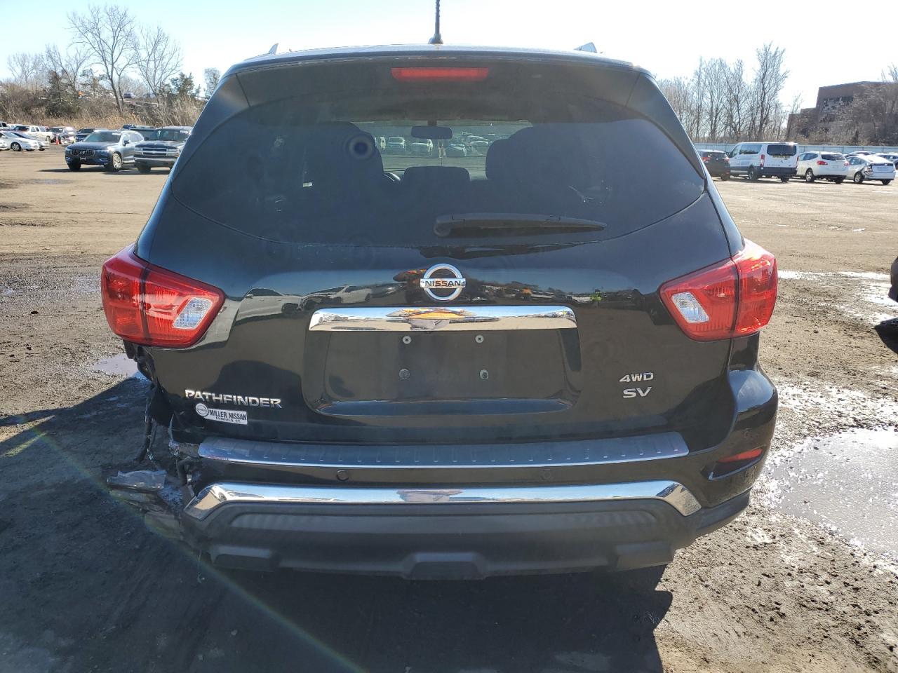 2018 Nissan Pathfinder VIN 5N1DR2MM8JC621224 Copart auction photo, rear end damage thumbnail 6