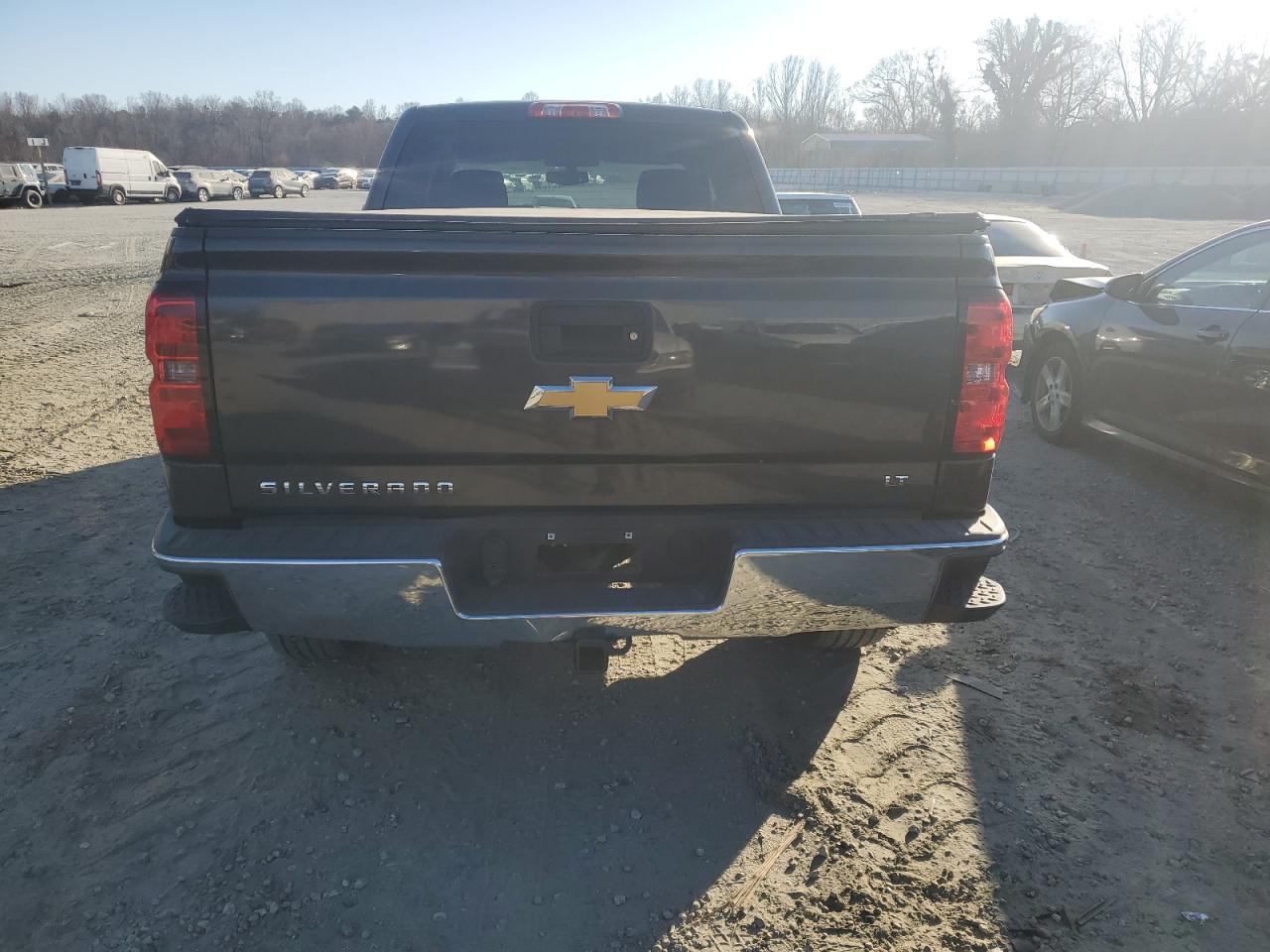 2016 Chevrolet Silverado VIN 1GCRCREH3GZ156332 Copart auction photo, front end damage thumbnail 6