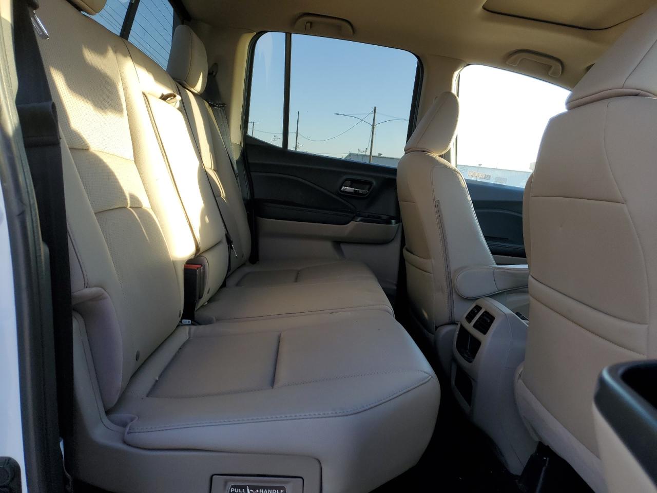 2020 Honda Ridgeline VIN 5FPYK3F76LB015571 Copart auction photo, rear end damage thumbnail 10