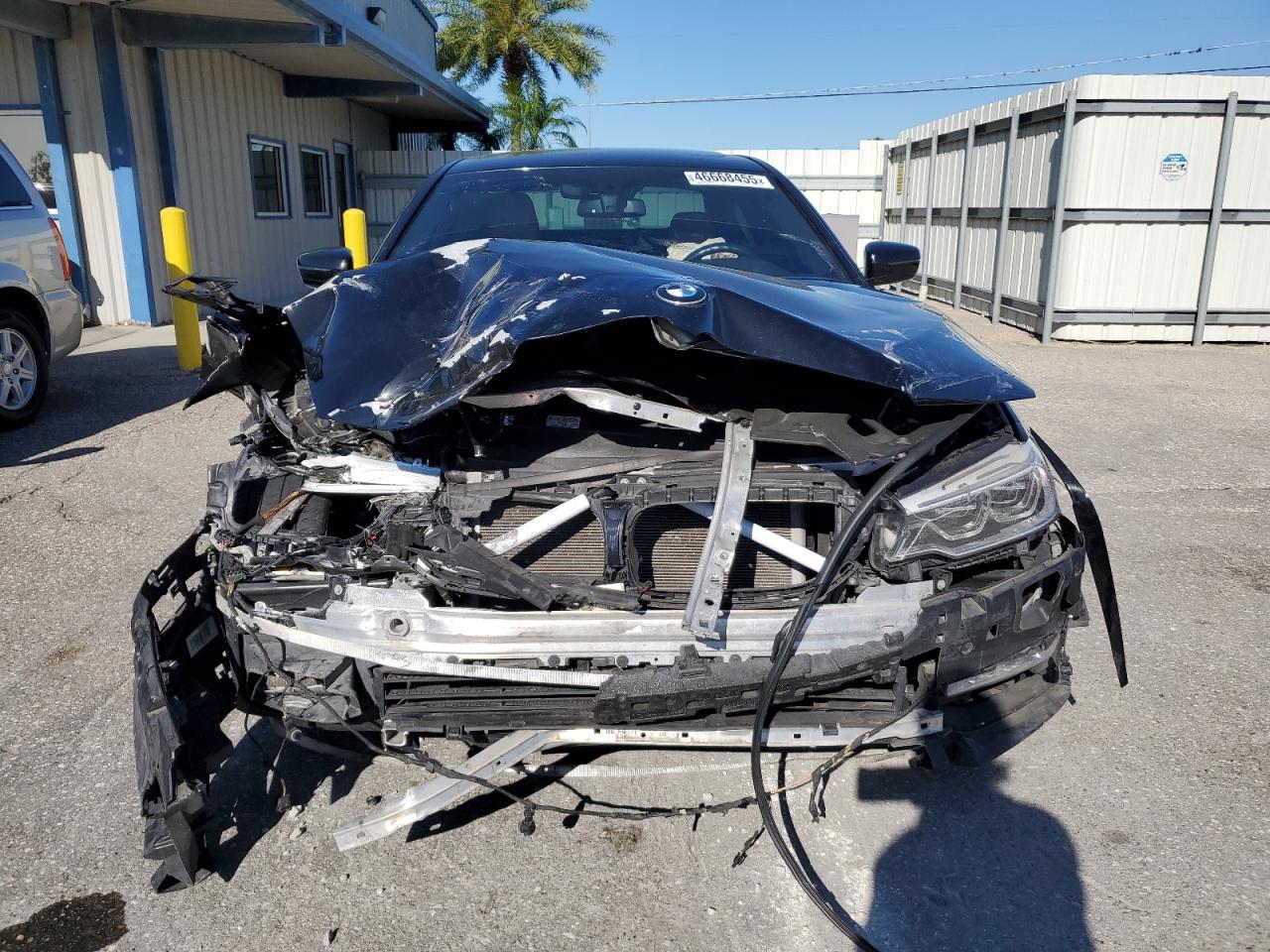 2017 BMW 5er VIN WBAJE5C38HG478093 Copart auction photo, front end / mechanical damage thumbnail 5