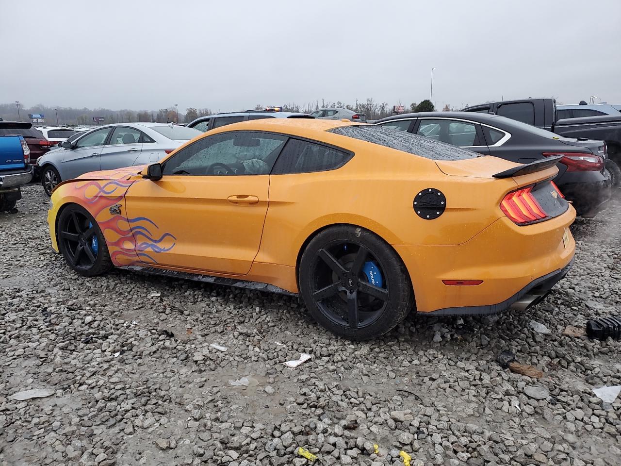 2018 Ford Mustang VIN 1FA6P8CF3J5119059 Copart auction photo, side / front end damage thumbnail 2