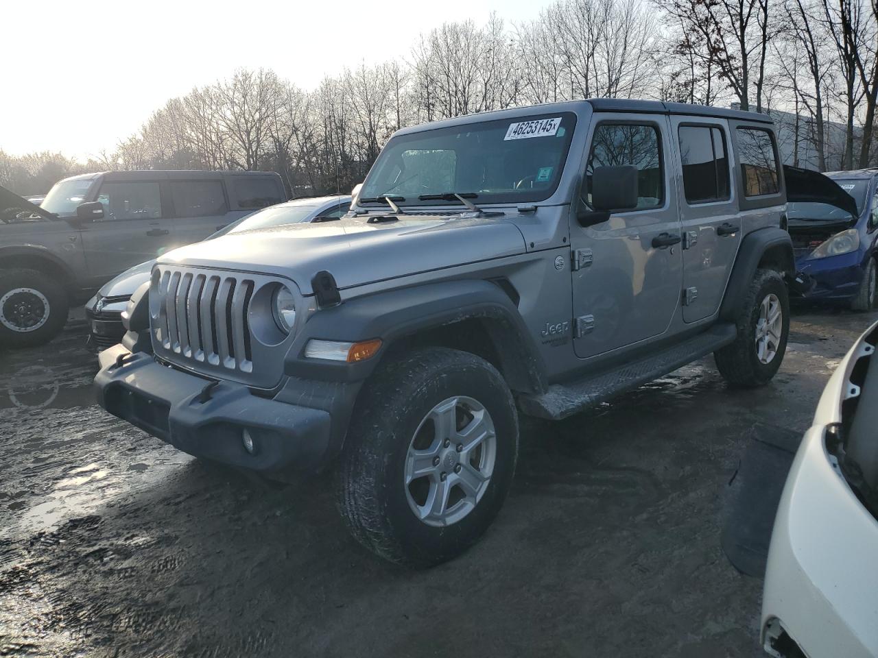 2018 Jeep Wrangler VIN 1C4HJXDN0JW302837