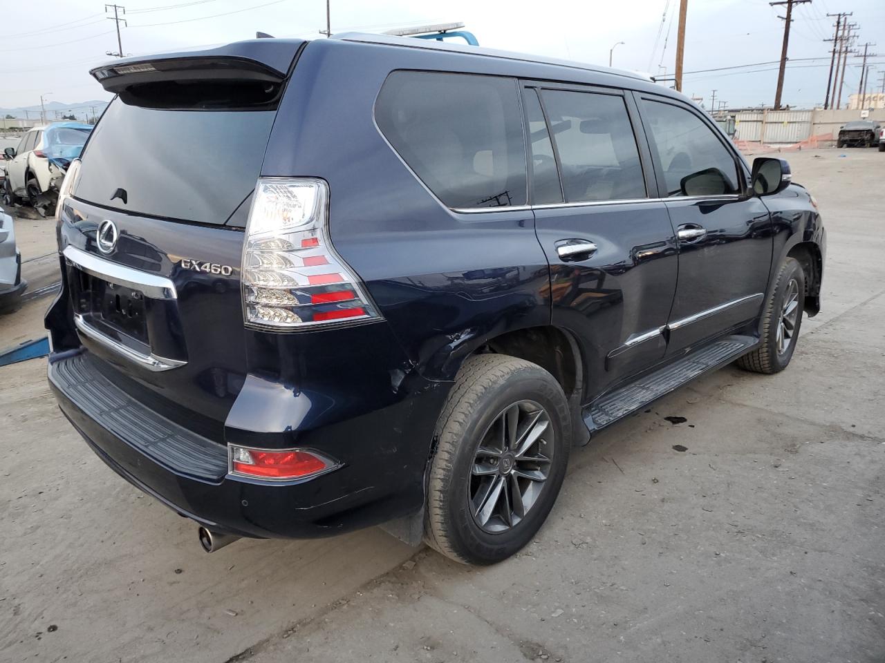 2019 Lexus GX VIN JTJBM7FX4K5218469 Copart auction photo, front end / rear end damage thumbnail 3