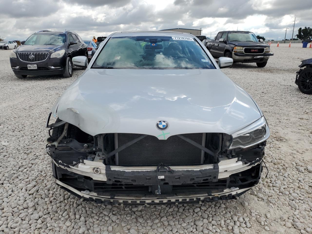 2017 BMW 5er VIN WBAJE5C37HG916568 Copart auction photo, front end damage thumbnail 5