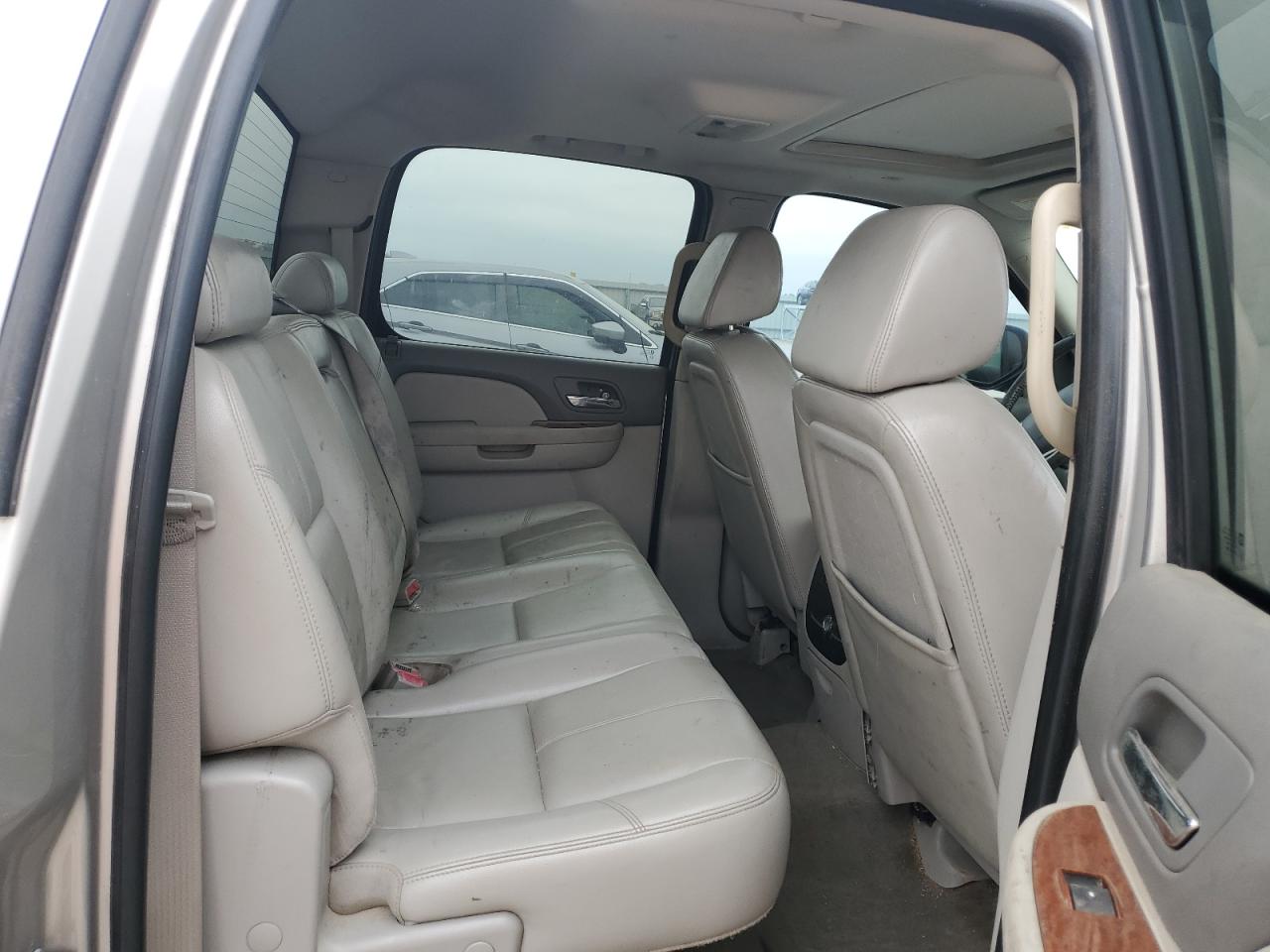 2007 GMC Sierra VIN 2GTEK13M771508582 Copart auction photo, front end damage thumbnail 11
