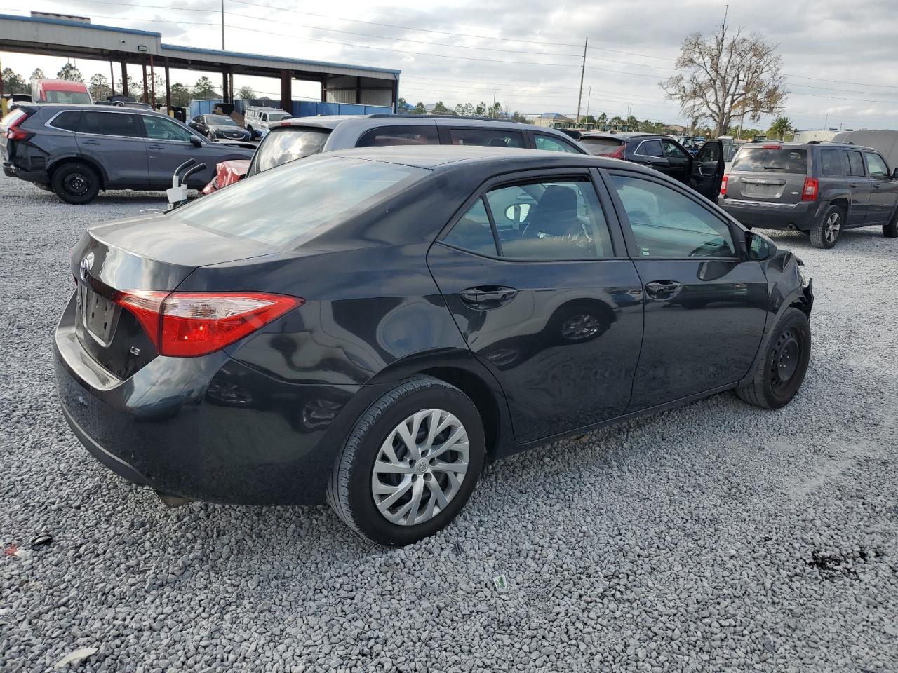 2017 Toyota Corolla VIN 2T1BURHE7HC891407 Copart auction photo, front end damage thumbnail 3