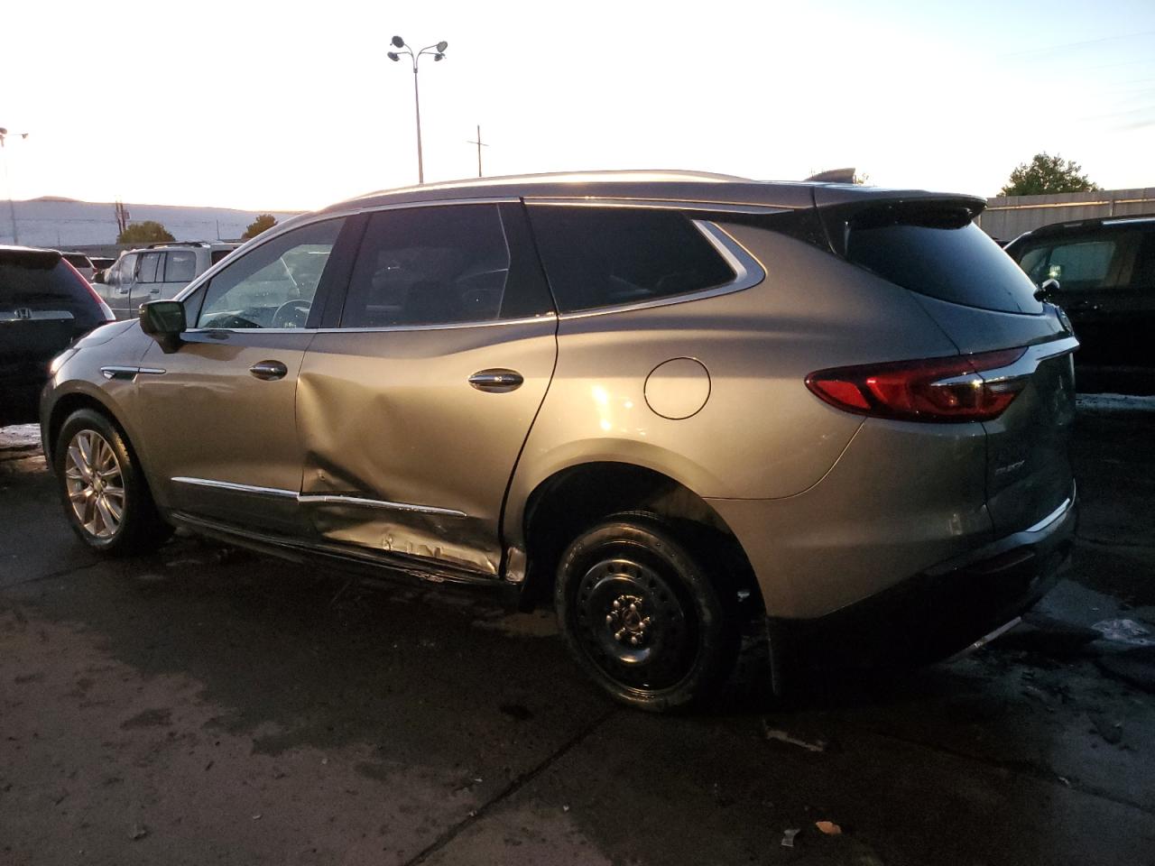 2018 Buick Enclave VIN 5GAEVBKW7JJ124767 Copart auction photo, side / rear end damage thumbnail 2