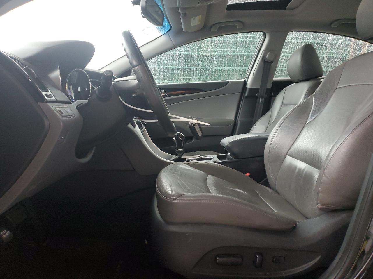 2011 Hyundai Sonata VIN 5NPEC4AC3BH135525 Copart auction photo, all over damage thumbnail 7