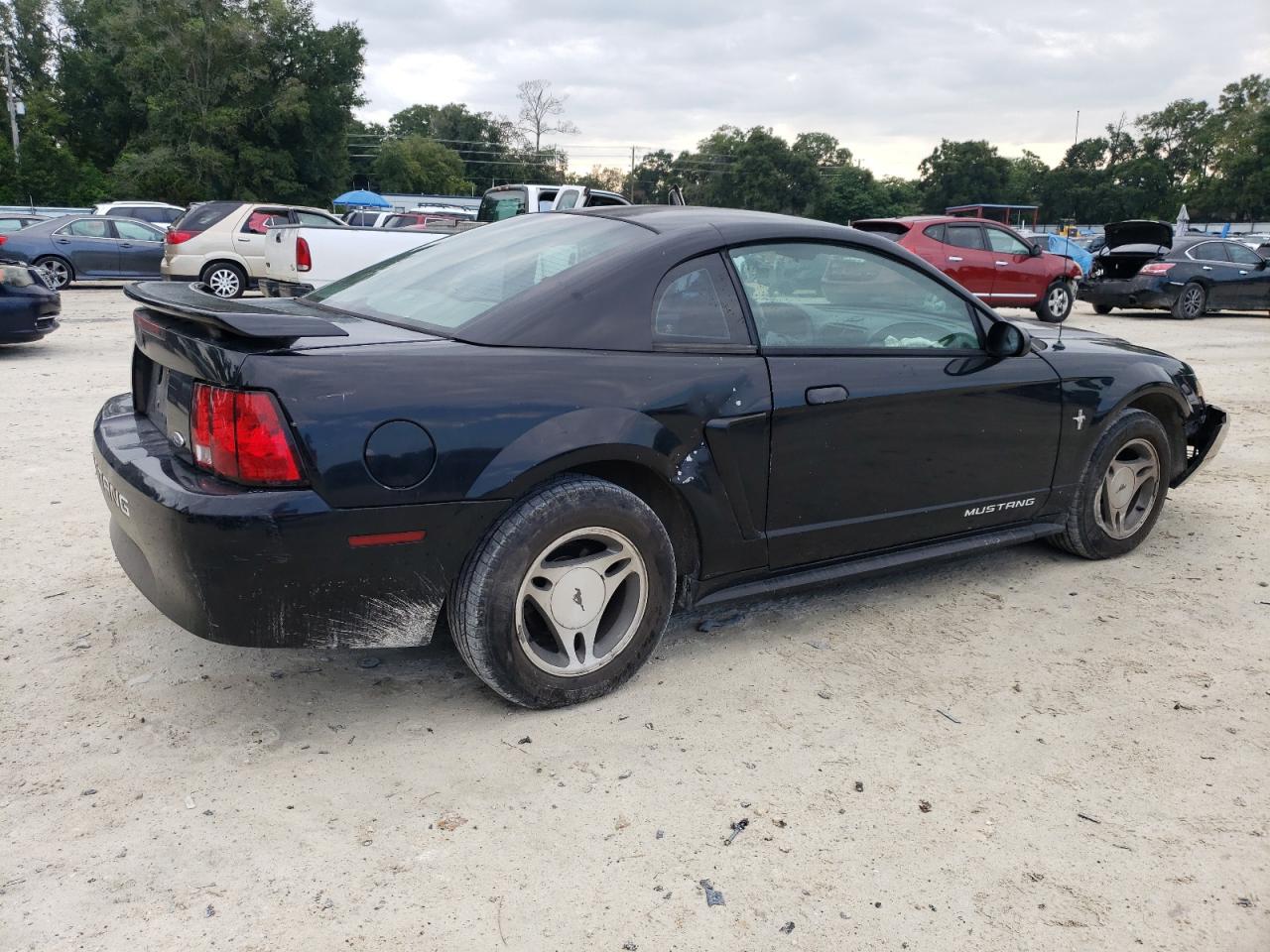 2001 Ford Mustang VIN 1FAFP40411F162854 Copart auction photo, front end / minor dent/scratches damage thumbnail 3
