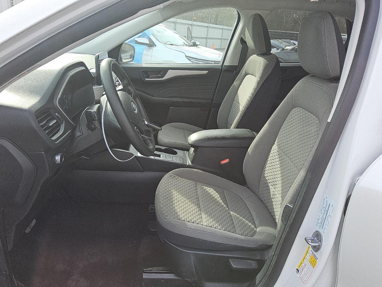 2022 Ford Escape VIN 1FMCU9G69NUA60841 Copart auction photo, front end damage thumbnail 7